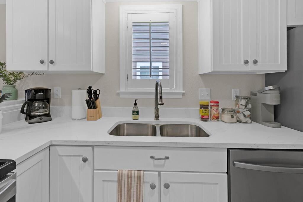 Charming Holiday Isle Destin Beach Access Townhome エクステリア 写真
