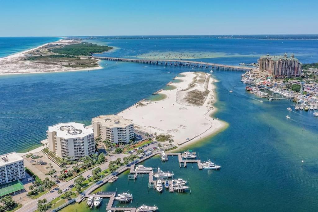 Charming Holiday Isle Destin Beach Access Townhome エクステリア 写真