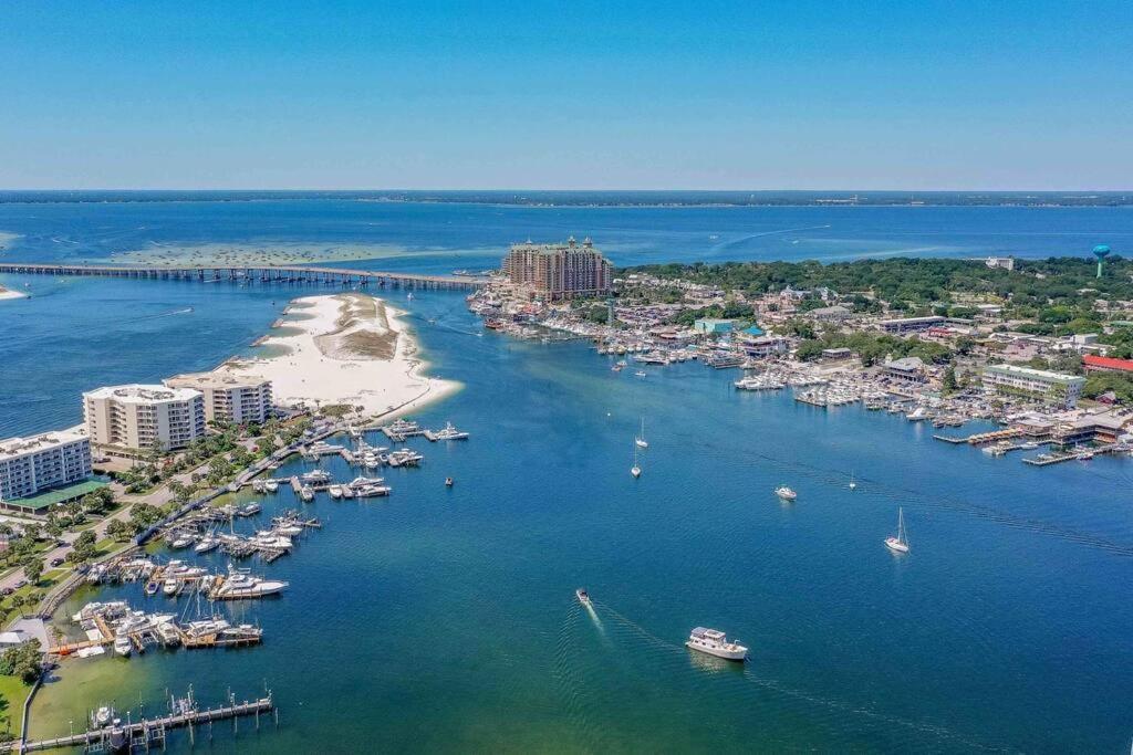 Charming Holiday Isle Destin Beach Access Townhome エクステリア 写真