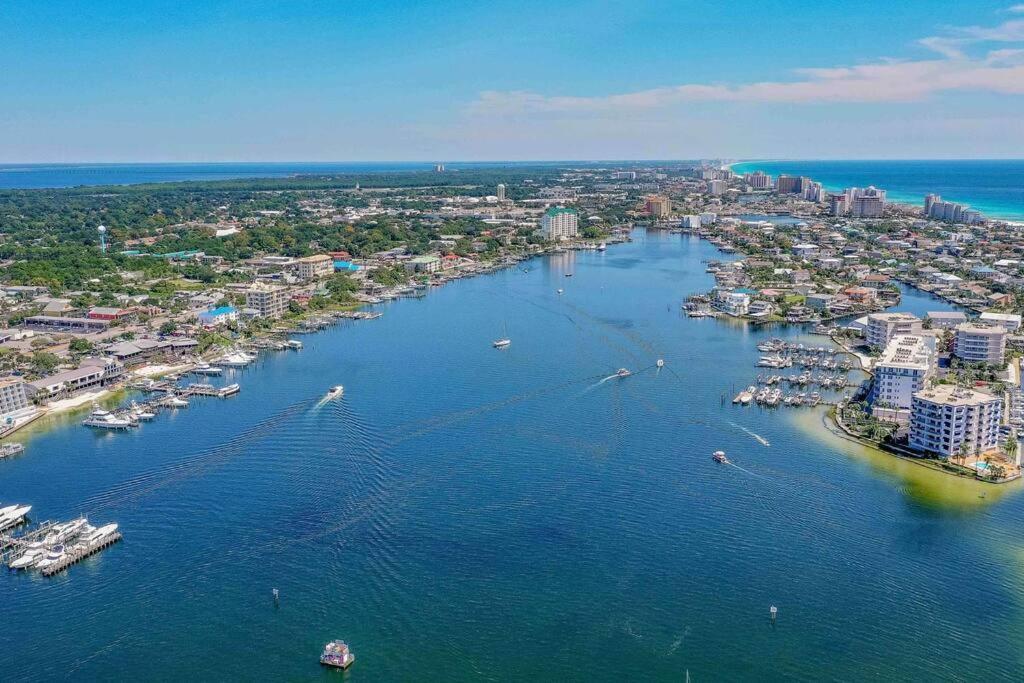 Charming Holiday Isle Destin Beach Access Townhome エクステリア 写真