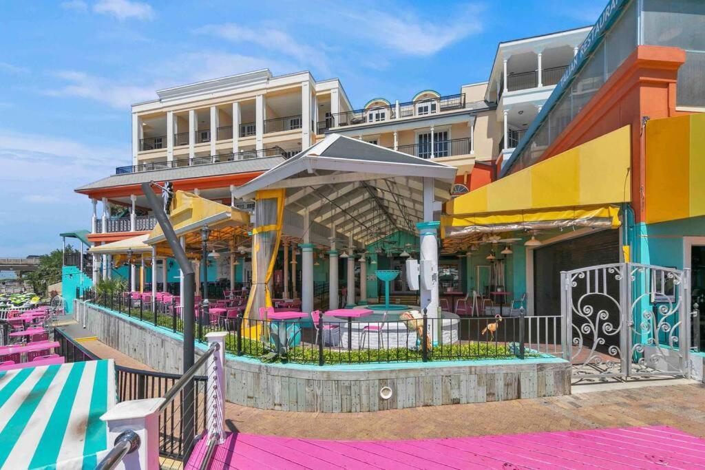 Charming Holiday Isle Destin Beach Access Townhome エクステリア 写真