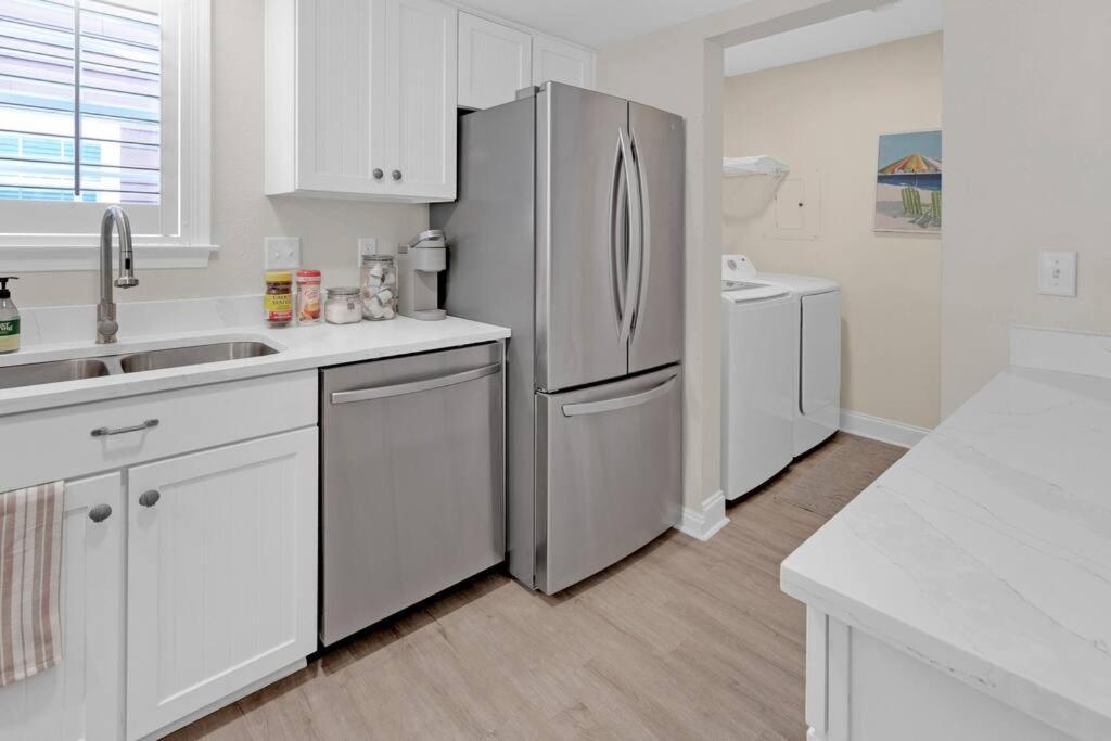 Charming Holiday Isle Destin Beach Access Townhome エクステリア 写真